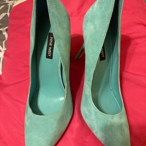 Tiffany Blue Nine West suede heels